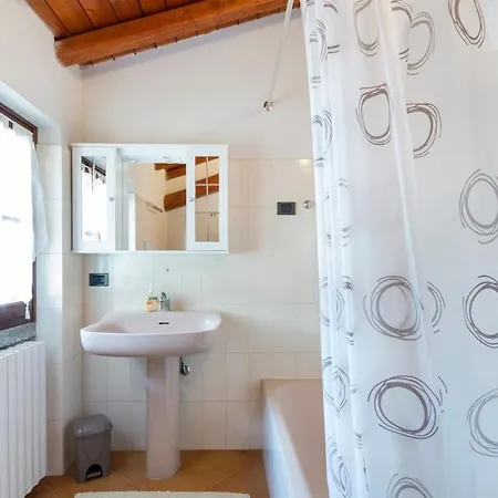 Greta Apartmán Lenno